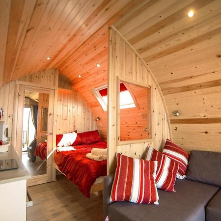Suil Na Mara Pod Apartment Lochinver Bagian luar foto