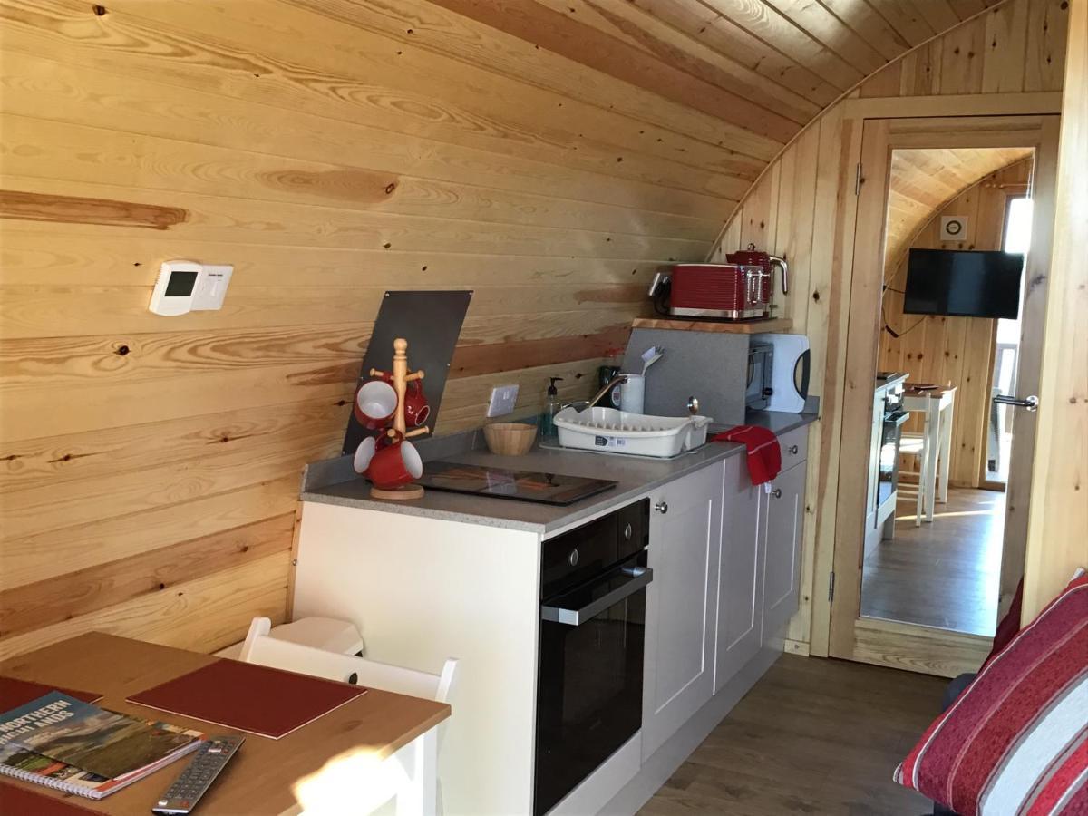 Suil Na Mara Pod Apartment Lochinver Bagian luar foto